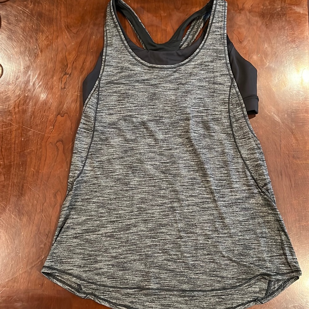 Lululemon workout tank